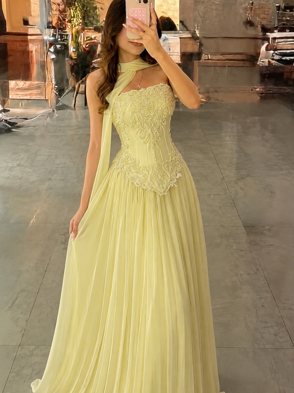 Robe de soirée personnalisée s - Embroidery Yellow Dress avis et prix