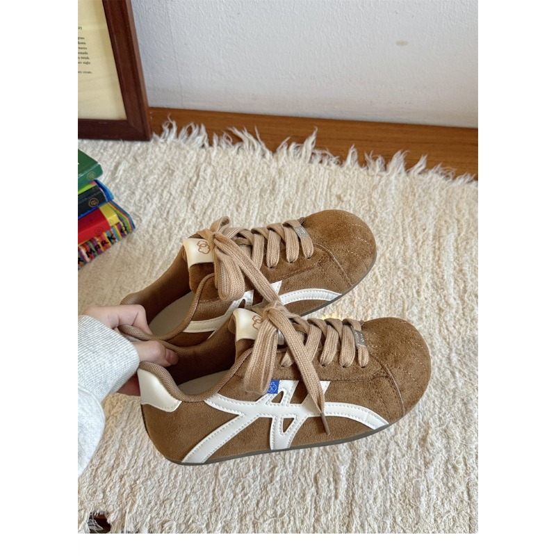 Chaussures de sport rétro en d - Embroidery Garments avis et prix