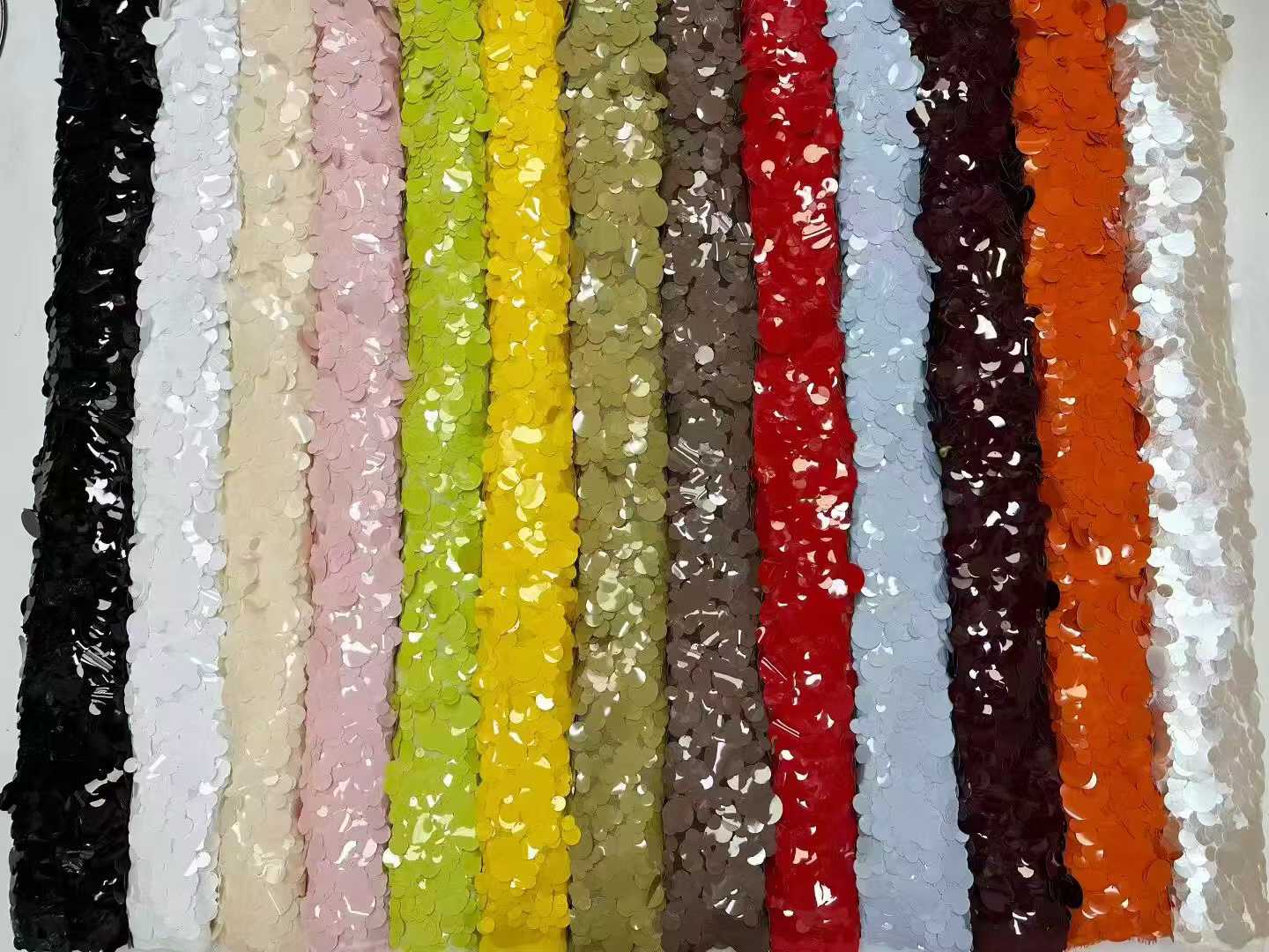 Tissu en dentelle à sequins 3D - Embroidery Rose avis et prix